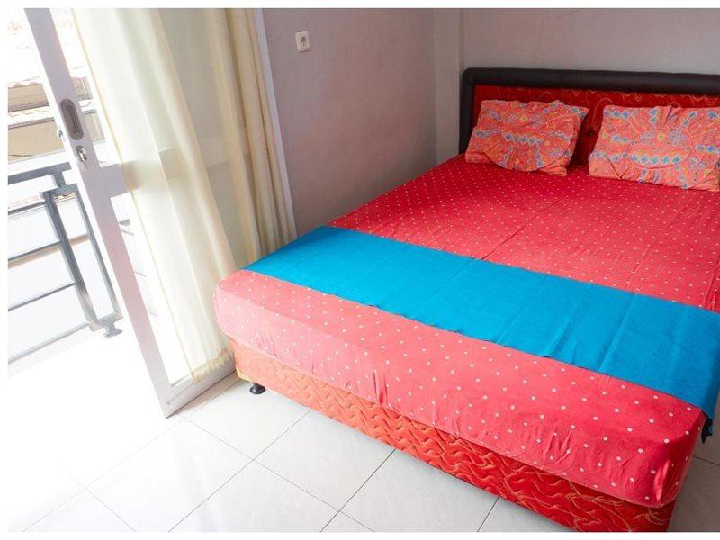 บูดี เฮาส์ แอนด์ ฟู้ด สเตชั่น Bed & Breakfast บันดุง ภายนอก รูปภาพ