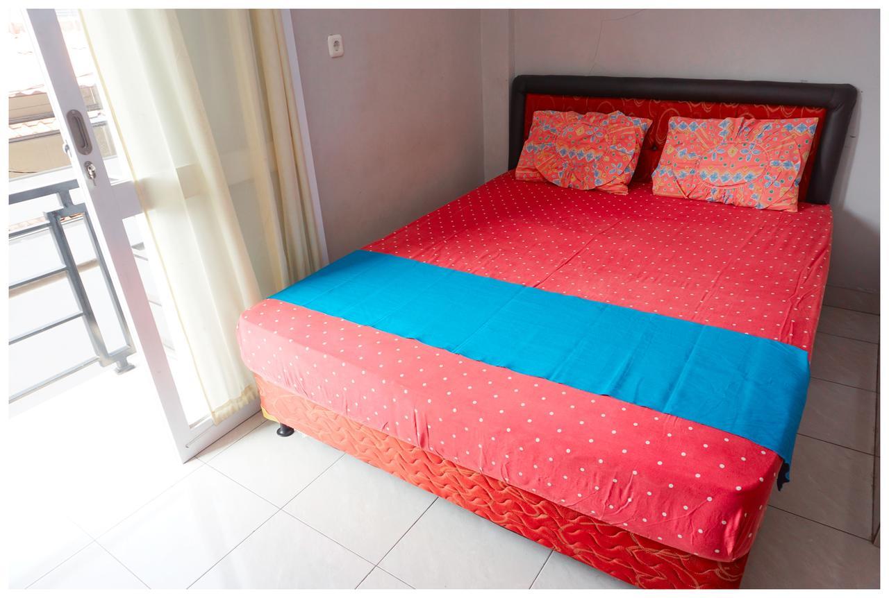บูดี เฮาส์ แอนด์ ฟู้ด สเตชั่น Bed & Breakfast บันดุง ภายนอก รูปภาพ