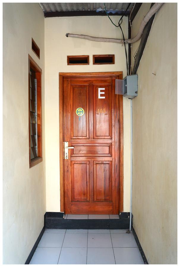 บูดี เฮาส์ แอนด์ ฟู้ด สเตชั่น Bed & Breakfast บันดุง ภายนอก รูปภาพ
