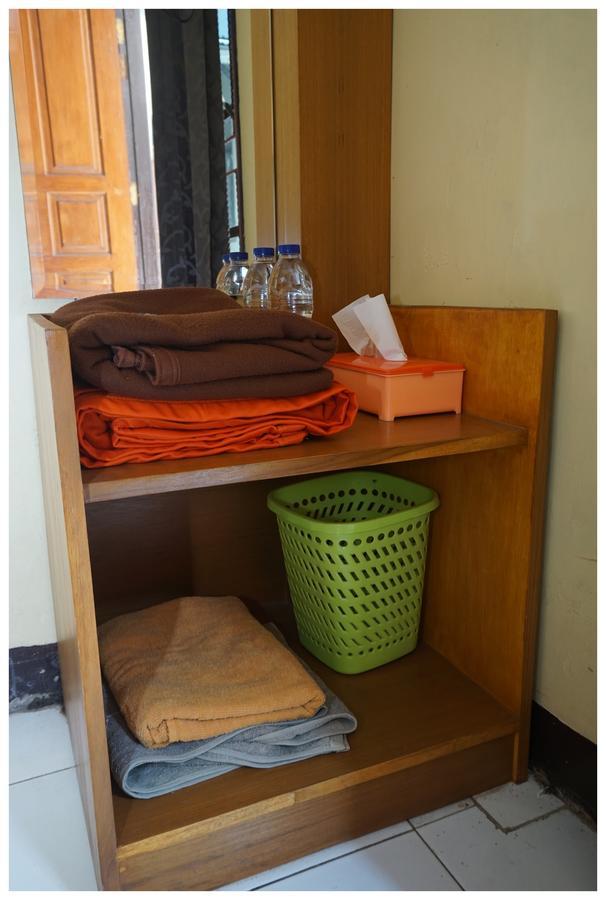 บูดี เฮาส์ แอนด์ ฟู้ด สเตชั่น Bed & Breakfast บันดุง ภายนอก รูปภาพ